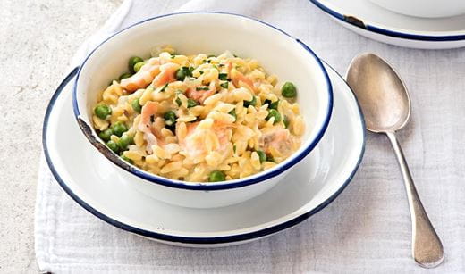 recipe image 15 minutes creamy salmon risoni