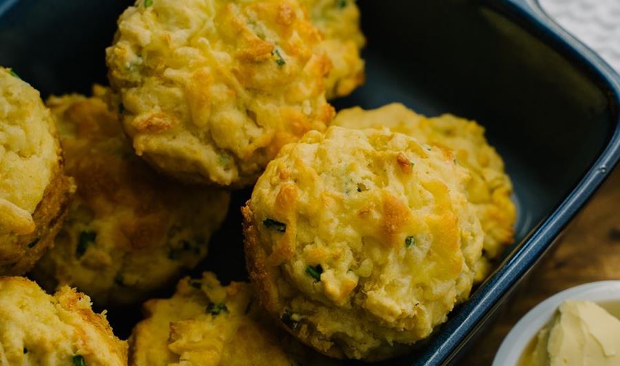 recipe image Cheesy corn lunch box muffins