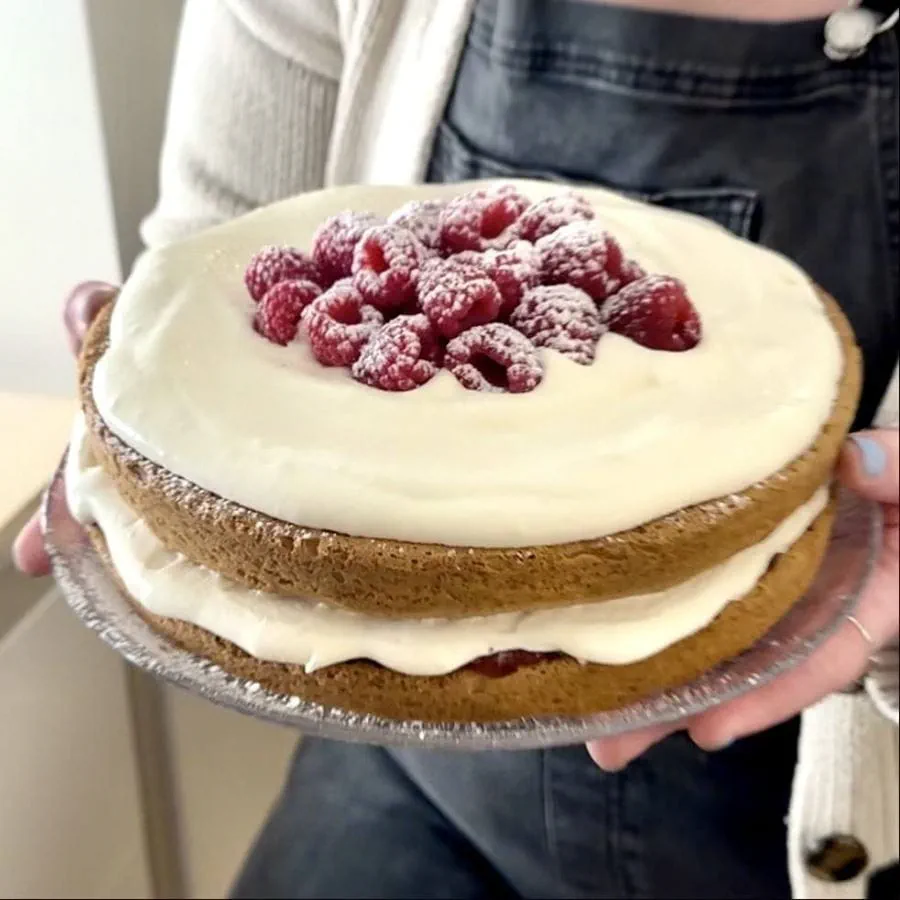 recipe image Vegan Scone Cake