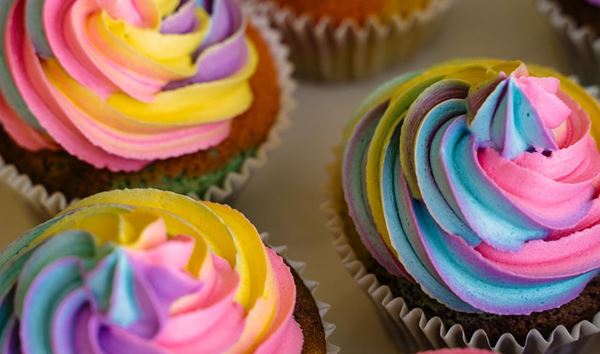 recipe image Rainbow cupcakes